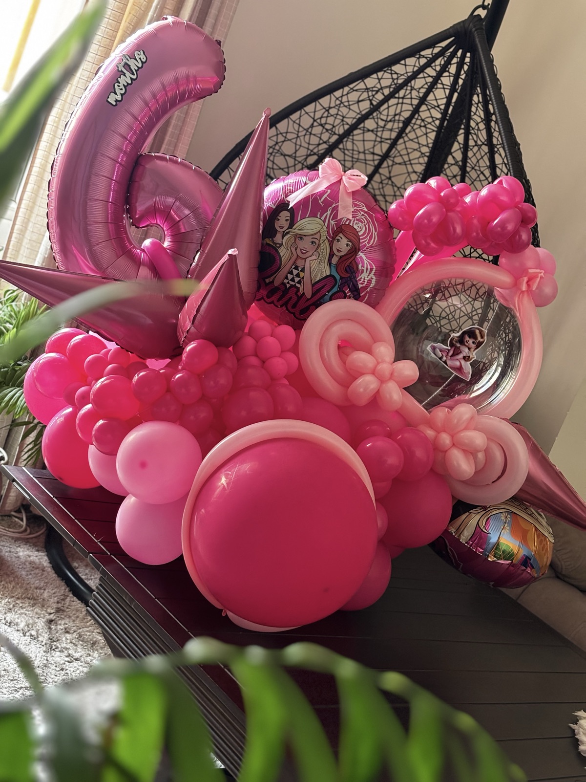 Pink unicorn birthday bouquet